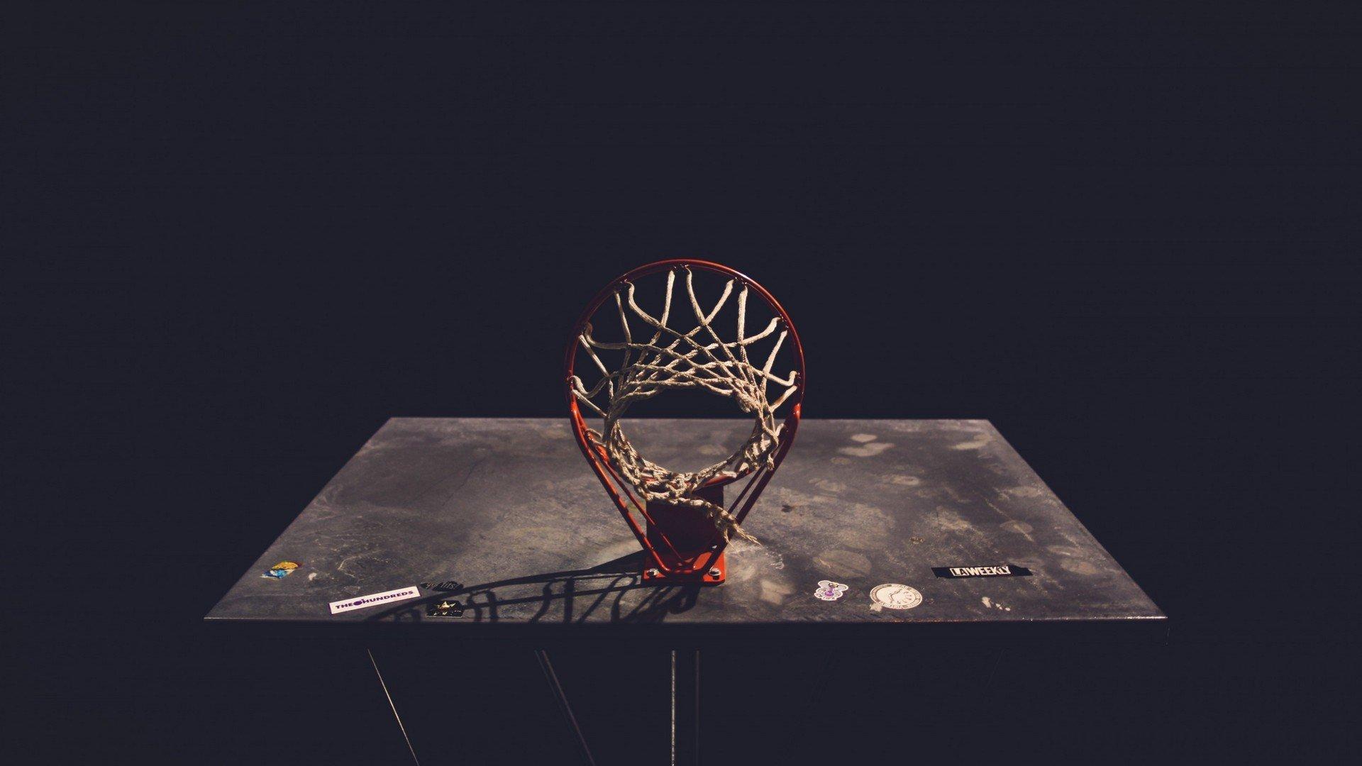 会投三分的当代乔丹?莱昂纳德飞扣两人更像科比!